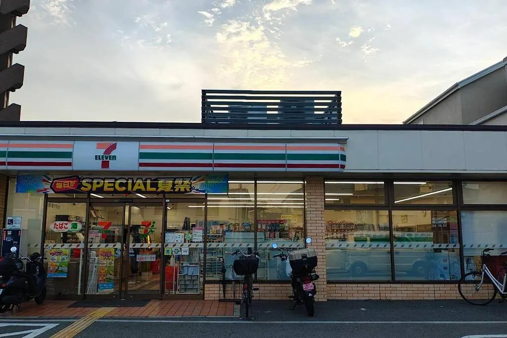 ゲストハウス Home Stay 蛍池南町 豊中市