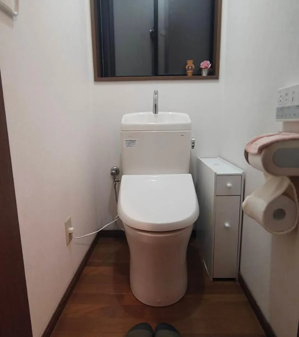 ゲストハウス Home Stay 蛍池南町 豊中市